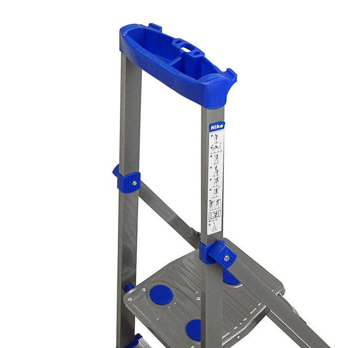 Стремянка комбинированная Nika СКА4, высота до рабочей площадки 840 мм, 4 ступени