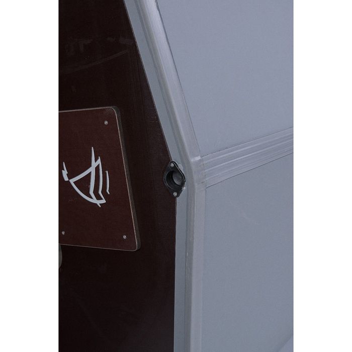 Лодка моторная "Адмирал-500",грузоп. 1800 кг, 11-ти местная