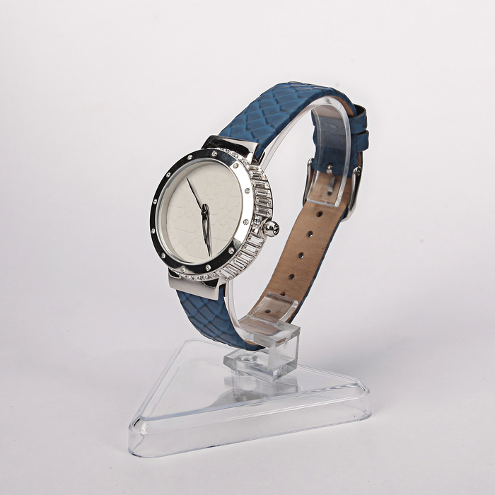 Подставка под часы, 6*6*9см, треугольное основание, цвет прозрачный