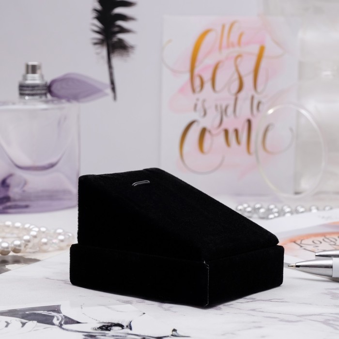 Подставка под кольцо, кулон 7*8*5.5, цвет чёрный