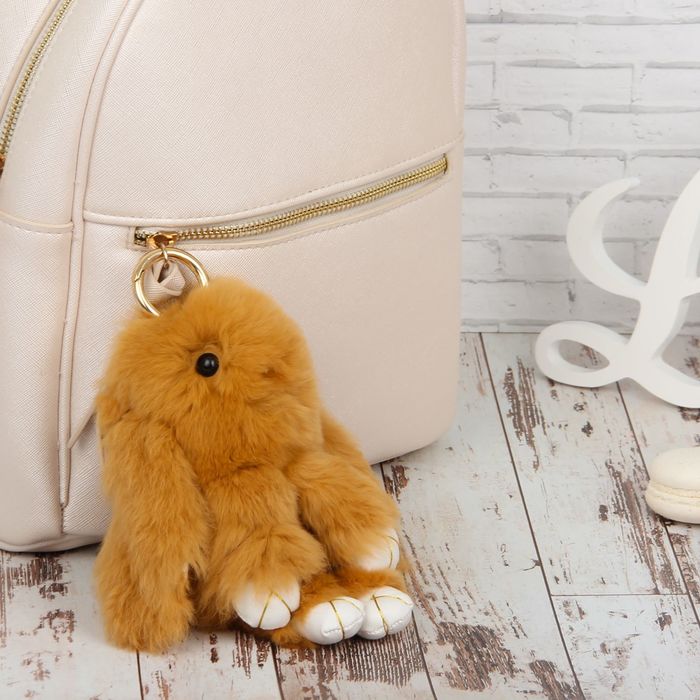 Брелок пушистик "Крольчонок песочный" 17х10х7 см