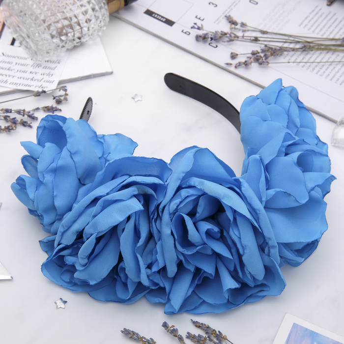 Ободок для волос "Пышные розы", синие ( d-10 см, высота цветка- 5 см)
