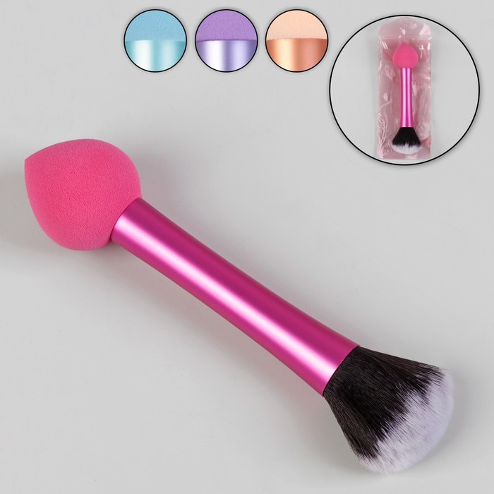 Кисть для макияжа/пудры и румян, со спонжем, двусторонняя, скруглённая, цвет МИКС