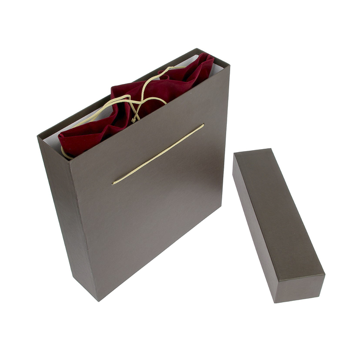 Элитный фотоальбом 40 листов "Ренессанс" Геральдика" кожа бордо 33,5х31,5х7,5 см