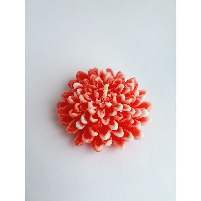 Свеча "Ручная работа" Хризантема красный с белым 7*2,7