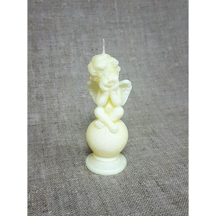 Свеча "Ручная работа" "Ангел на шаре малый" 11*4 сливочный