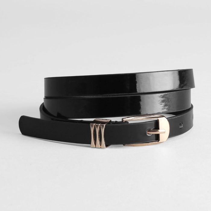 Ремень женский, гладкий лак, хомут и пряжка золото, ширина - 1,5 см, цвет чёрный