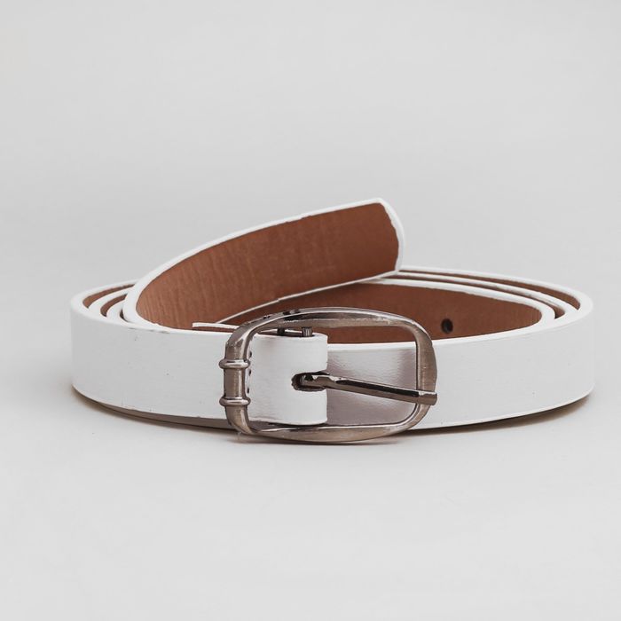 Ремень женский, гладкий матовый, пряжка метал, ширина - 1,8 см, цвет белый