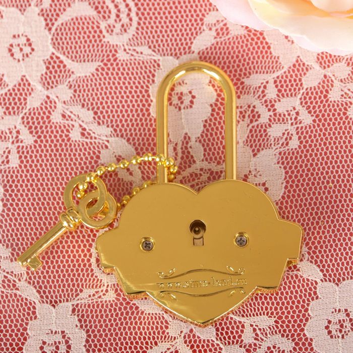 Замок с заливкой "Ты+Я=Семья"