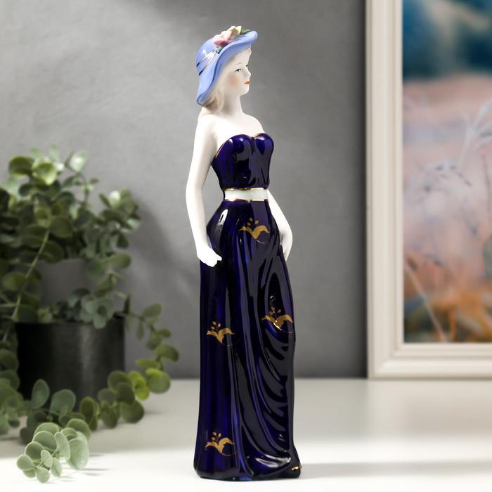 Сувенир керамика "Девушка в шляпке с цветами в синем платье" 30х8,5х6 см
