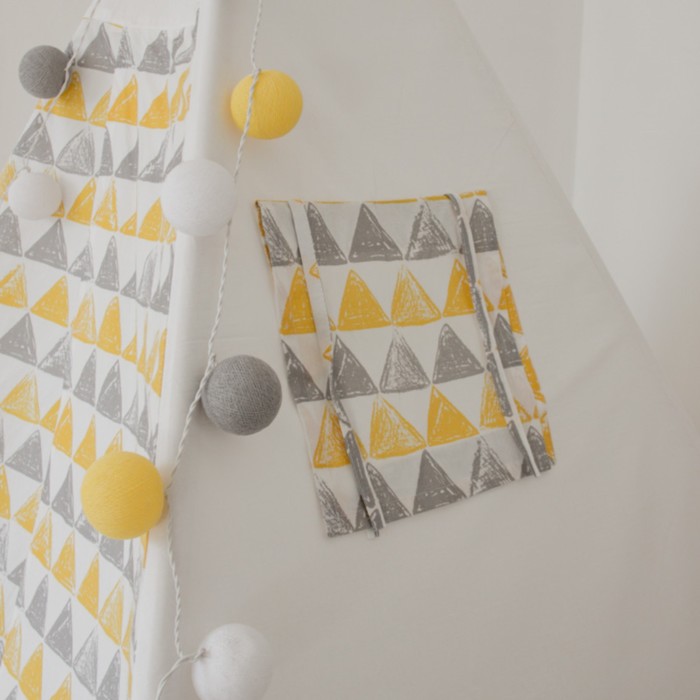 Вигвам для детей с окном, карманом и флажками, треугольники, 110x110x160 см