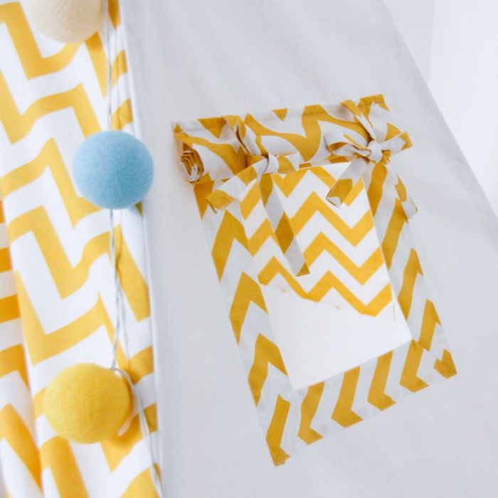 Вигвам для детей с окном, карманом и флажками,жёлтый зигзаг, 110x110x160 см