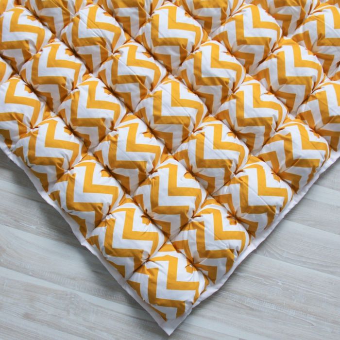 Коврик Бомбон для вигвама, жёлтый зигзаг