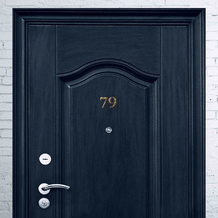 Цифра дверная из дерева "9", черное с золотом, 4,2*5 см