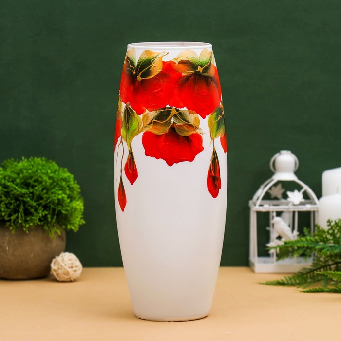 Ваза "Алые розы"
