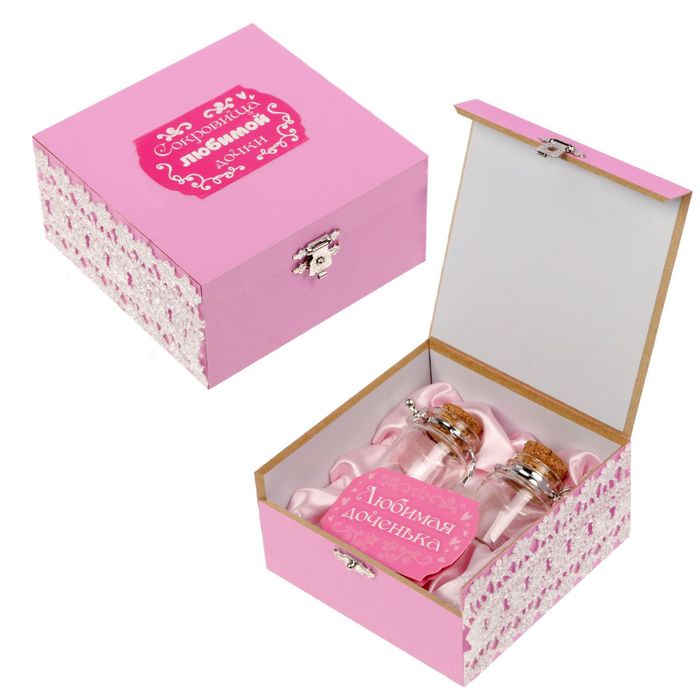 Шкатулка для первого локона и зубика "Сокровища любимой дочки", с открыткой