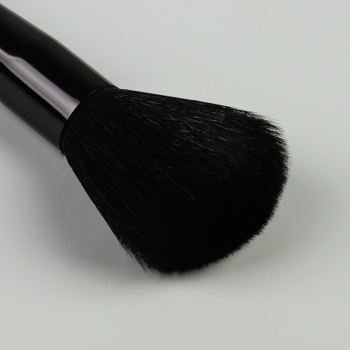 Кисть для пудры и румян, скруглённая