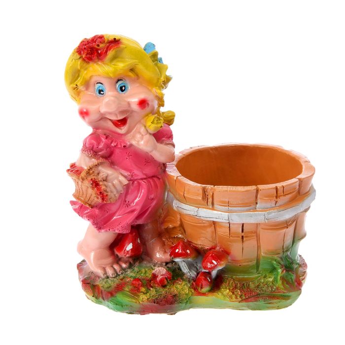 Фигурное кашпо "Девочка с корзиной", микс