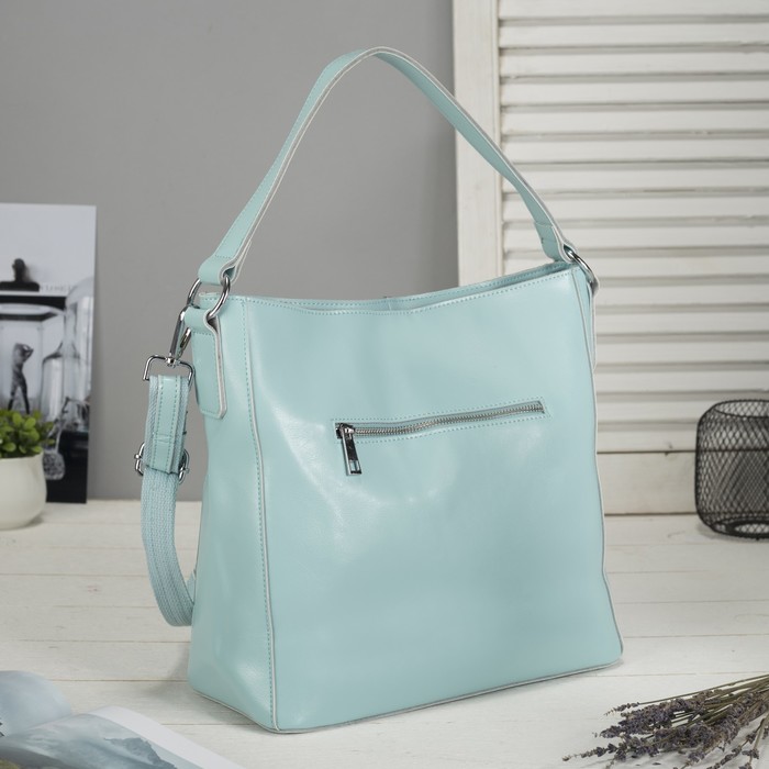 Сумка женская на молнии, 1 отдел с перегородкой, 3 наружных кармана, длинный ремень, цвет голубой