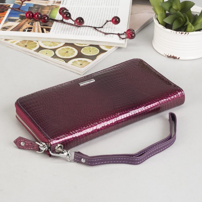 Кошелёк женский на молнии, 4 отдела, отдел для карт, с ручкой, цвет фиолетовый