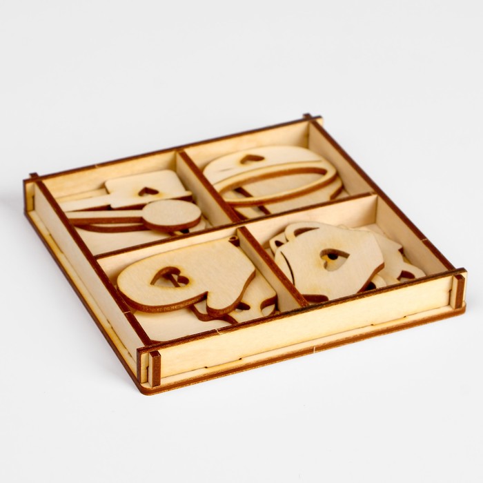 Набор заготовок для творчества «Посуда», 12 предметов, размер деталей 4,5х4,5 см