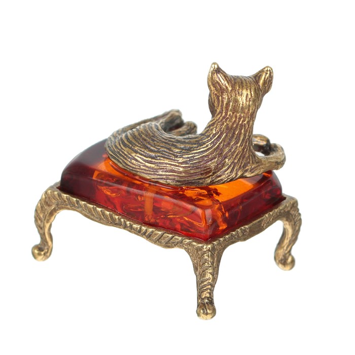 Сувенир из латуни и янтаря "Кот на софе" МИКС