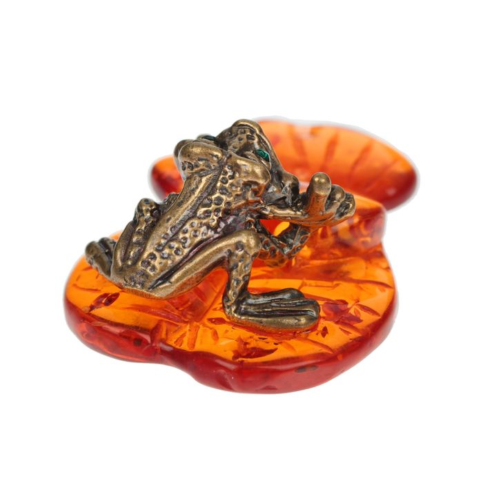 Сувенир из латуни и янтаря "Лягушка мудрая"