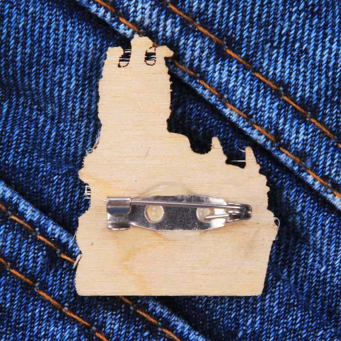 Значок деревянный «Крым. Ласточкино гнездо»