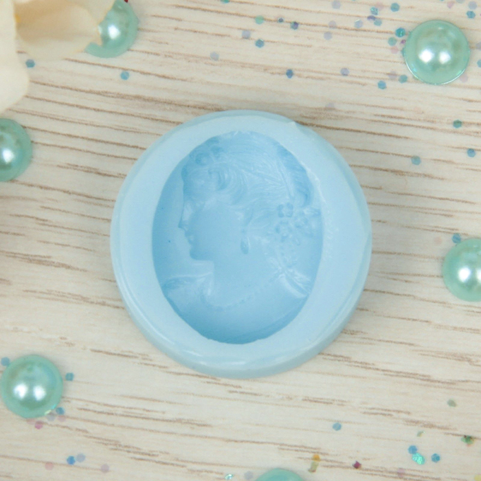 Молд силикон для полимерной глины №107 "Поэтесса" 2,8х2 см