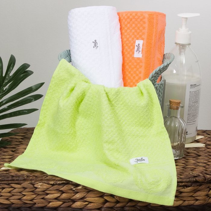 Набор полотенец "Этель" Аморэ, размер 30х70 см-1 шт., 50х90 см-2 шт., 400 г/м2