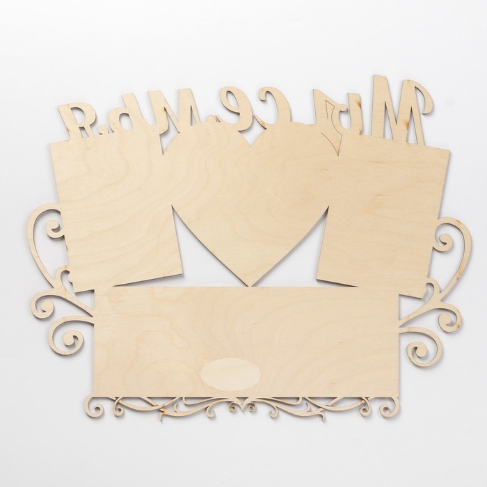 Фоторамка на 5 фото: 10x15 см и сердце 14x15,5 см "Мы семья" , набор 2 детали