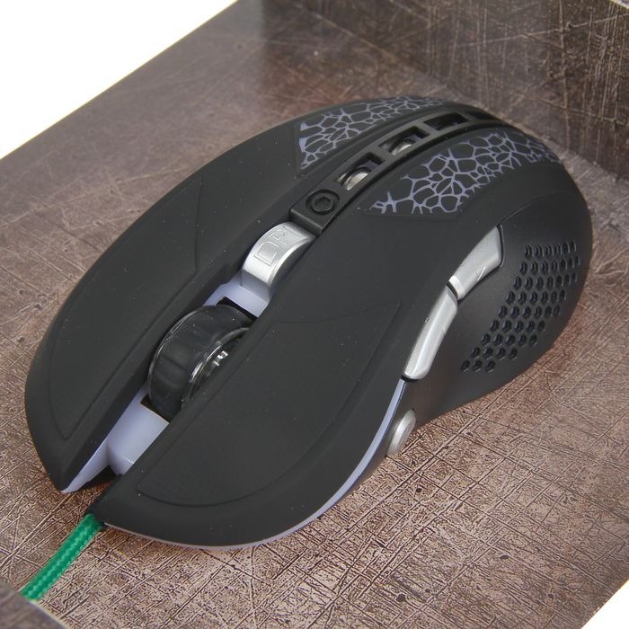 Мышь Qumo Dragon War tRex M16, проводная, оптическая, 800/1200/1600/2200 dpi, черная