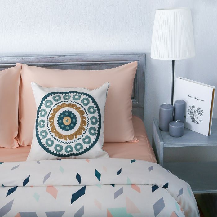 Постельное бельё "Этель" 1.5 сп Калейдоскоп, размер 143х215 см, 150х214 см, 50х70 см - 2 шт., мако-сатин 128 г/м2