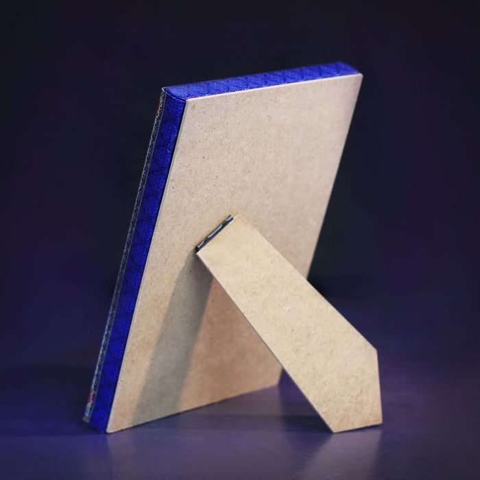 Икона-холст на подставке "Святые Царственные страстотерпцы"