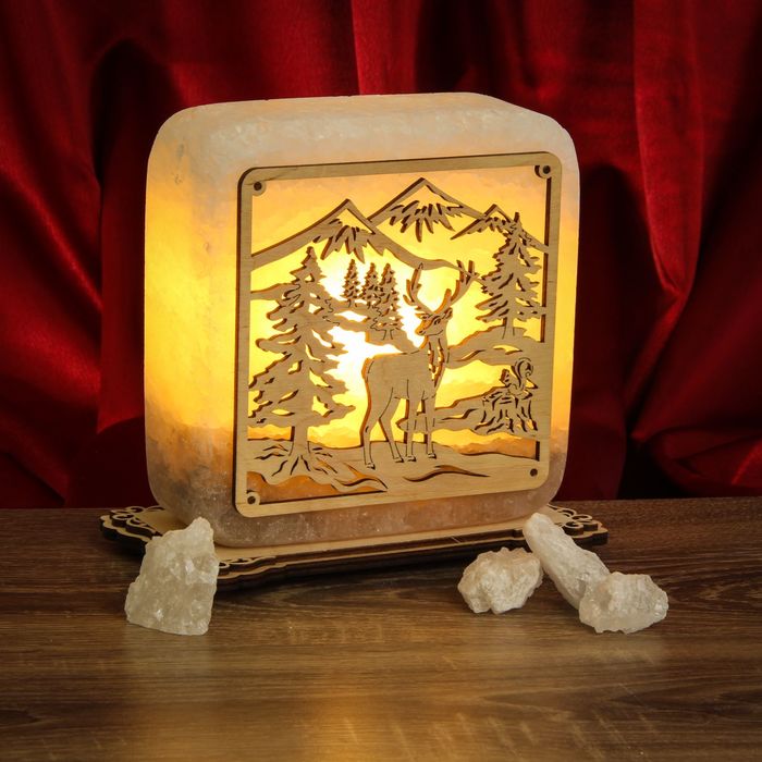 Соляной светильник "Квадрат" с узором, деревянный декор, цельный кристалл