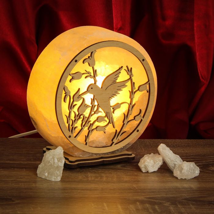 Соляной светильник "Круглый" деревянный декор, цельный кристалл