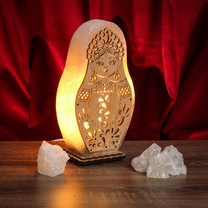 Соляной светильник "Матрешка" большой 22 х 12 х 6 см, деревянный декор, цельный кристалл