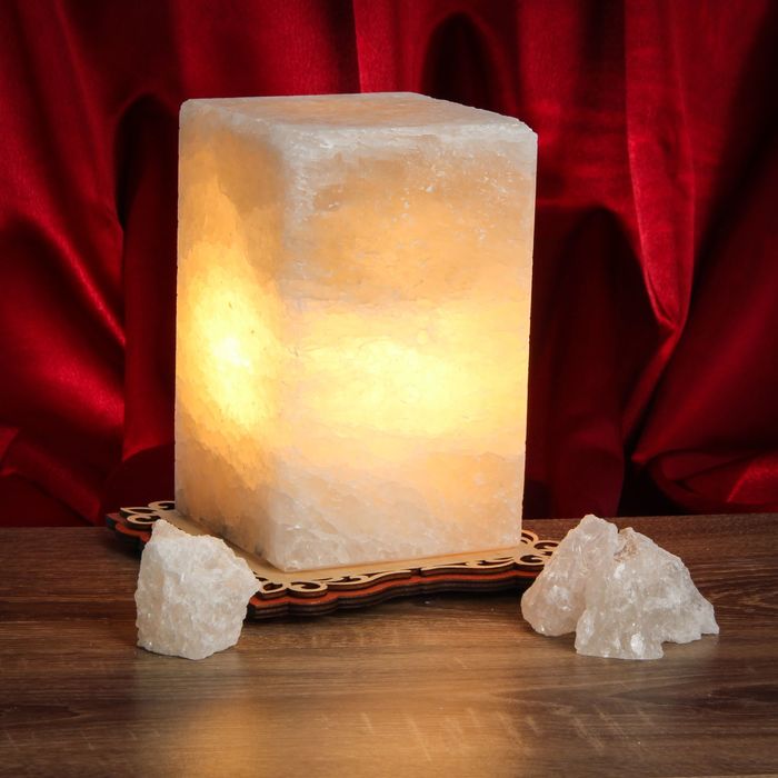 Соляной светильник "Прямоугольник" 12 х 18 см, цельный кристалл