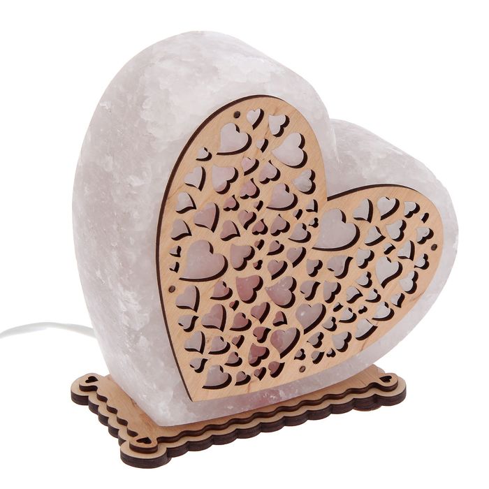 Соляной светильник "Сердце" большой с узором 18 х 17 х 6 см, деревянный декор, цельный кристалл