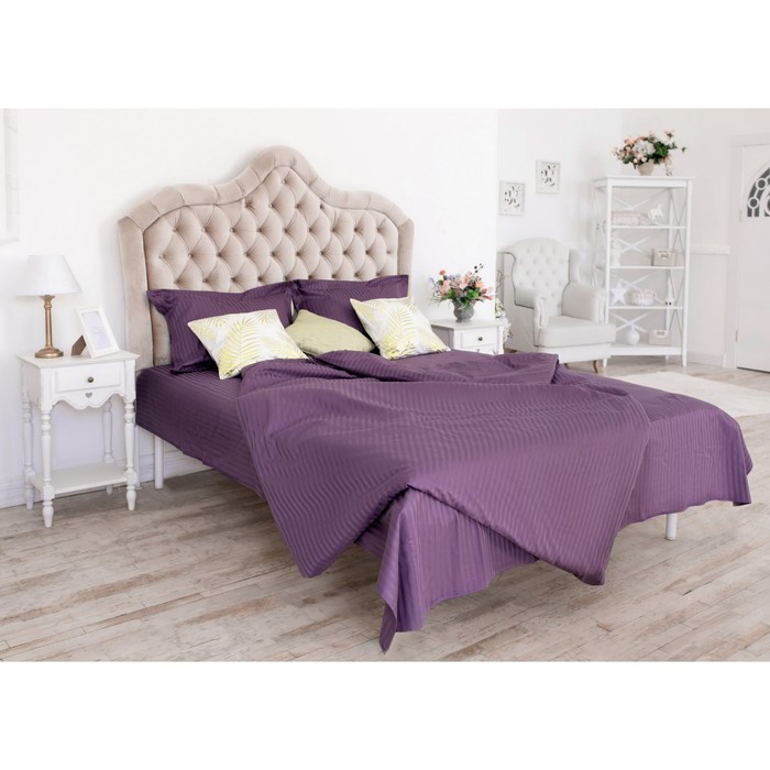 Постельное бельё 2 сп. "Этель basic" цвет сливовый 180х210 см, 200х220 см, 50*70+5 см-2 шт., страйп-сатин, 135 г/м2