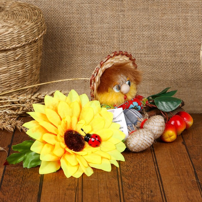 Оберег «Домовой Денежник», на качели