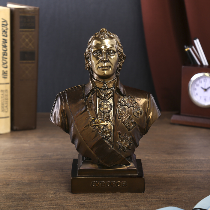 Сувенир "Бюст Суворов А.В." 21х15,5х8,5 см