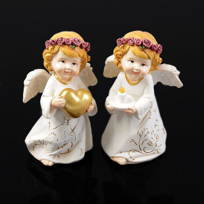 Сувенир полистоун "Ангелочек в платье с веночком из роз с сердцем/свечой" МИКС 10,5х5,5х6см