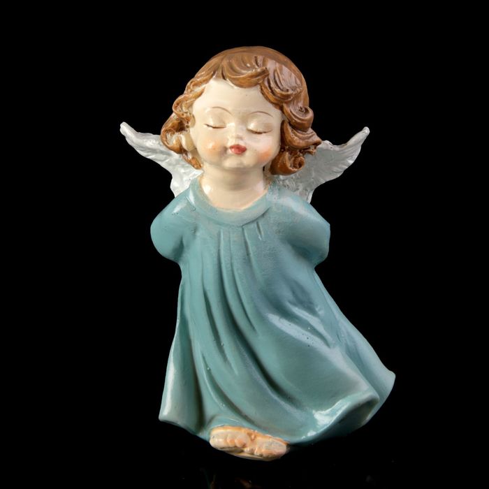 Сувенир полистоун "Ангелочек-малыш с букетом/сердцем" лак МИКС 10х6х5 см