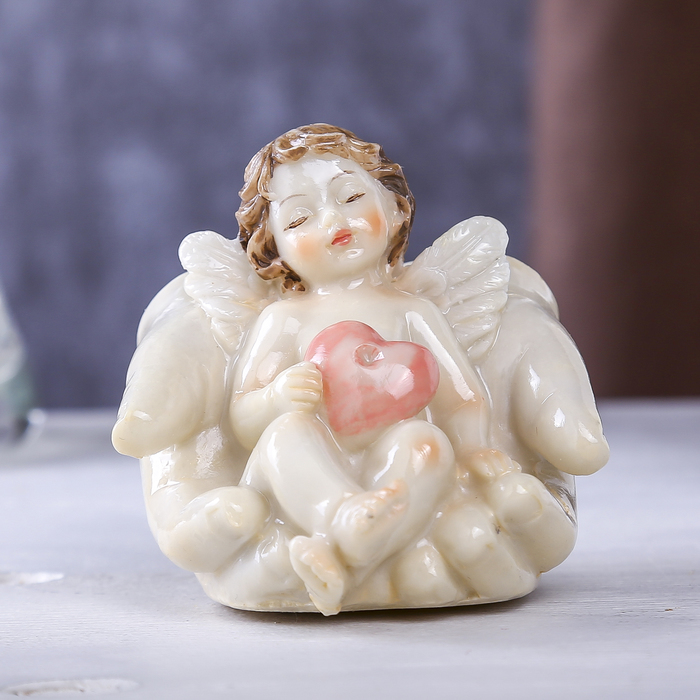 Сувенир полистоун "Ангелочек-купидон с сердечком спит в ладони" лак 6,5х7х7 см
