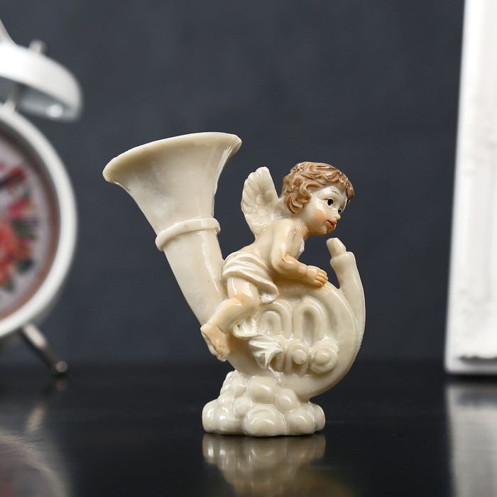 Сувенир полистоун "Ангелочек-купидон верхом на трубе" лак 8х4,5х8,5 см