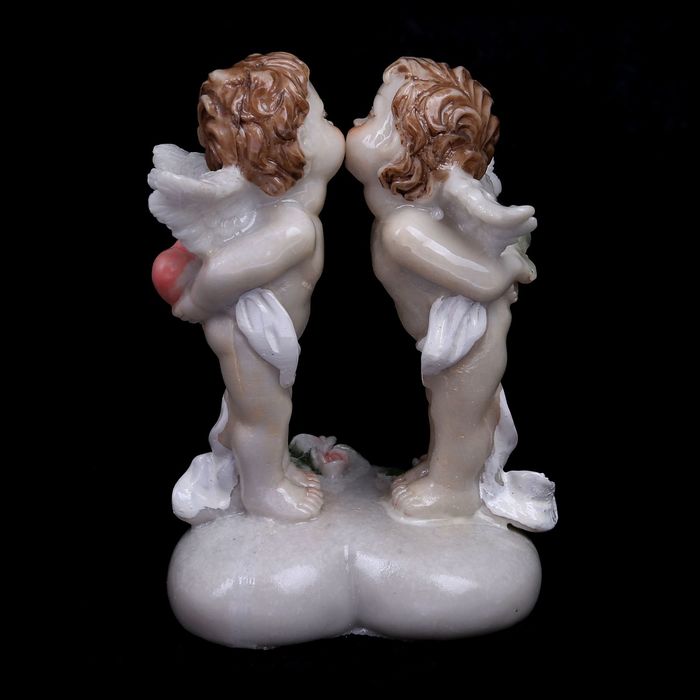 Сувенир полистоун "Ангелочки-купидоны целуются" лак 9х5,5х6 см