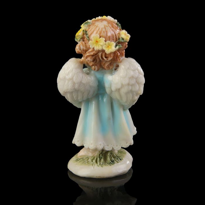 Сувенир полистоун "Ангелочек-малышка с корзиной фруктов/овощей" лак МИКС 11х6х5,5 см