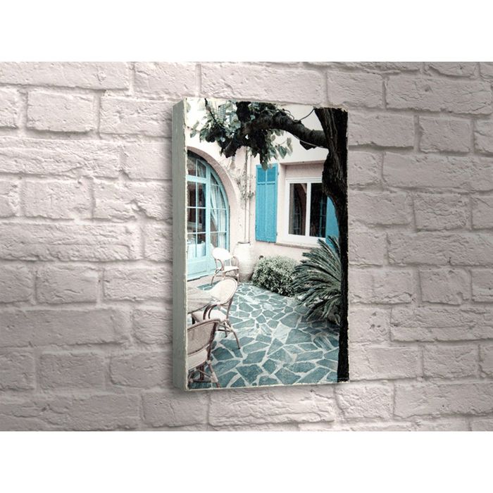 Картина "Белый дом с дорожкой из мозаики"