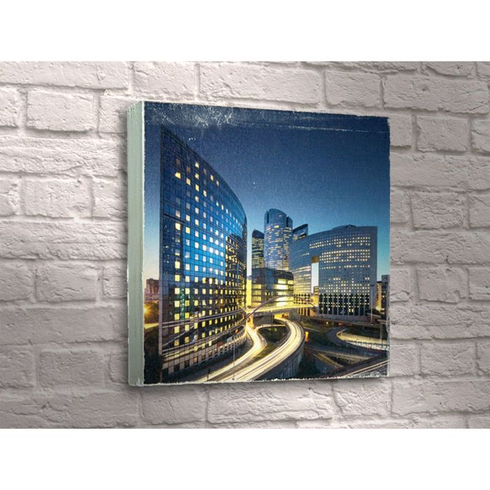 Картина "Ночное движение города"